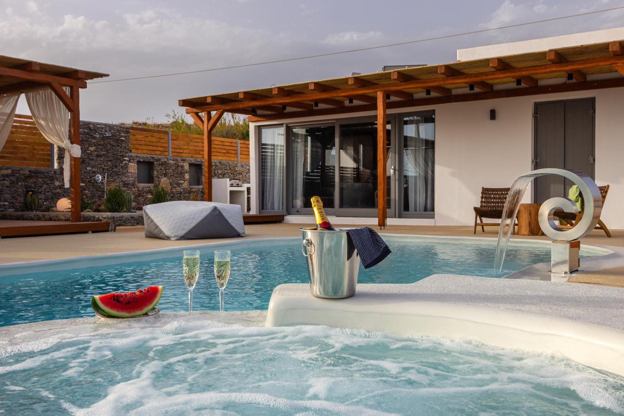 Osmio Luxury Residence Adamantas  Dış mekan fotoğraf
